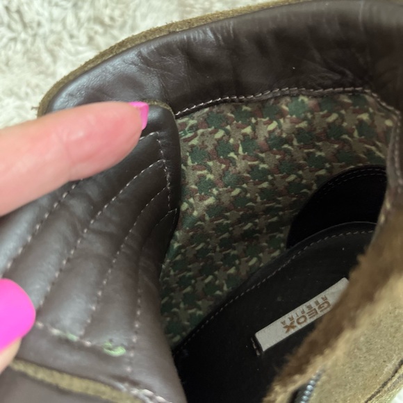 Wedge Boots - Picture 5 of 10